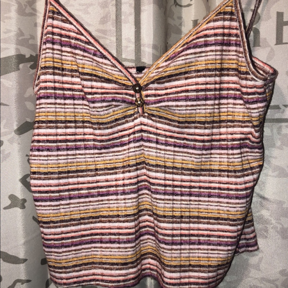Really cute striped crop